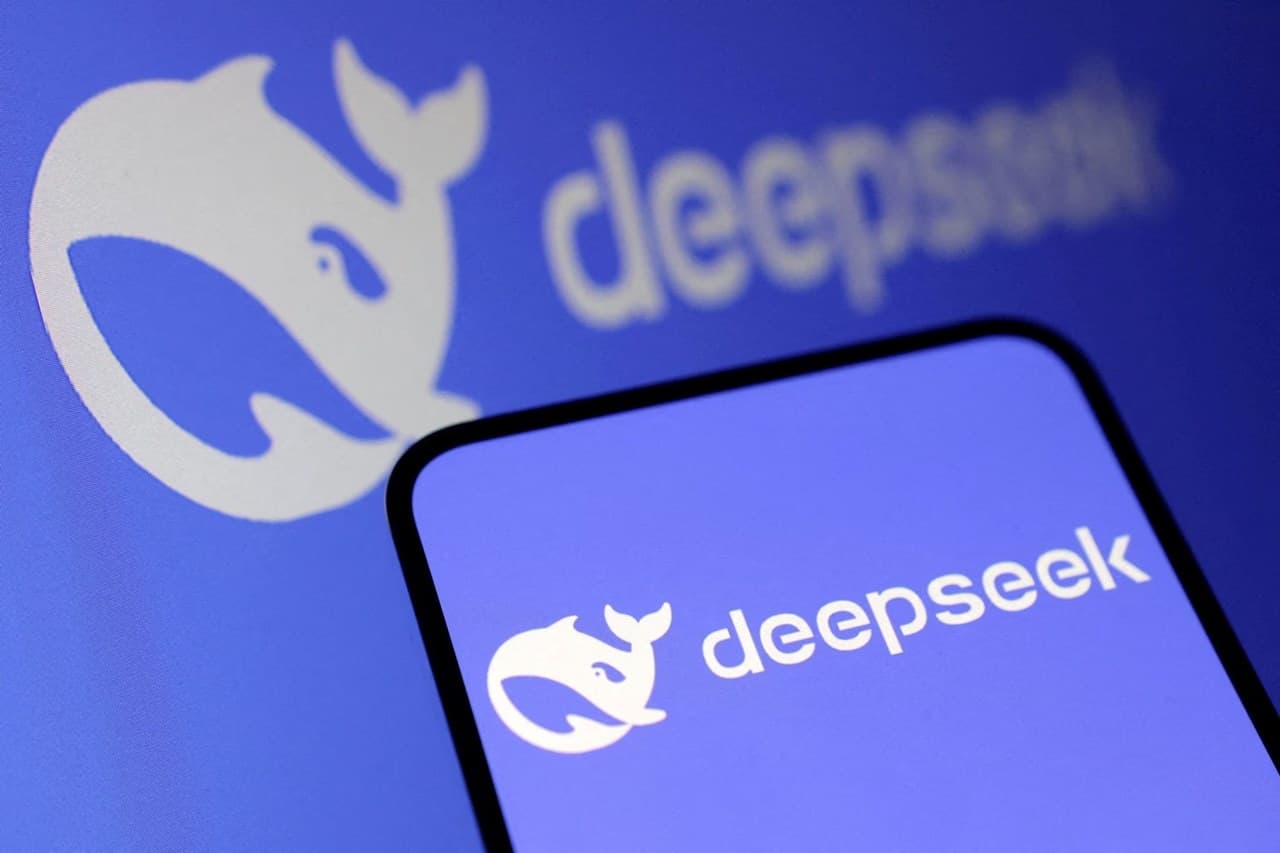 DeepSeek Math-V2: Yapay Zekanın Yeni Matematik Dehası ve Açık Kaynak Devrimi